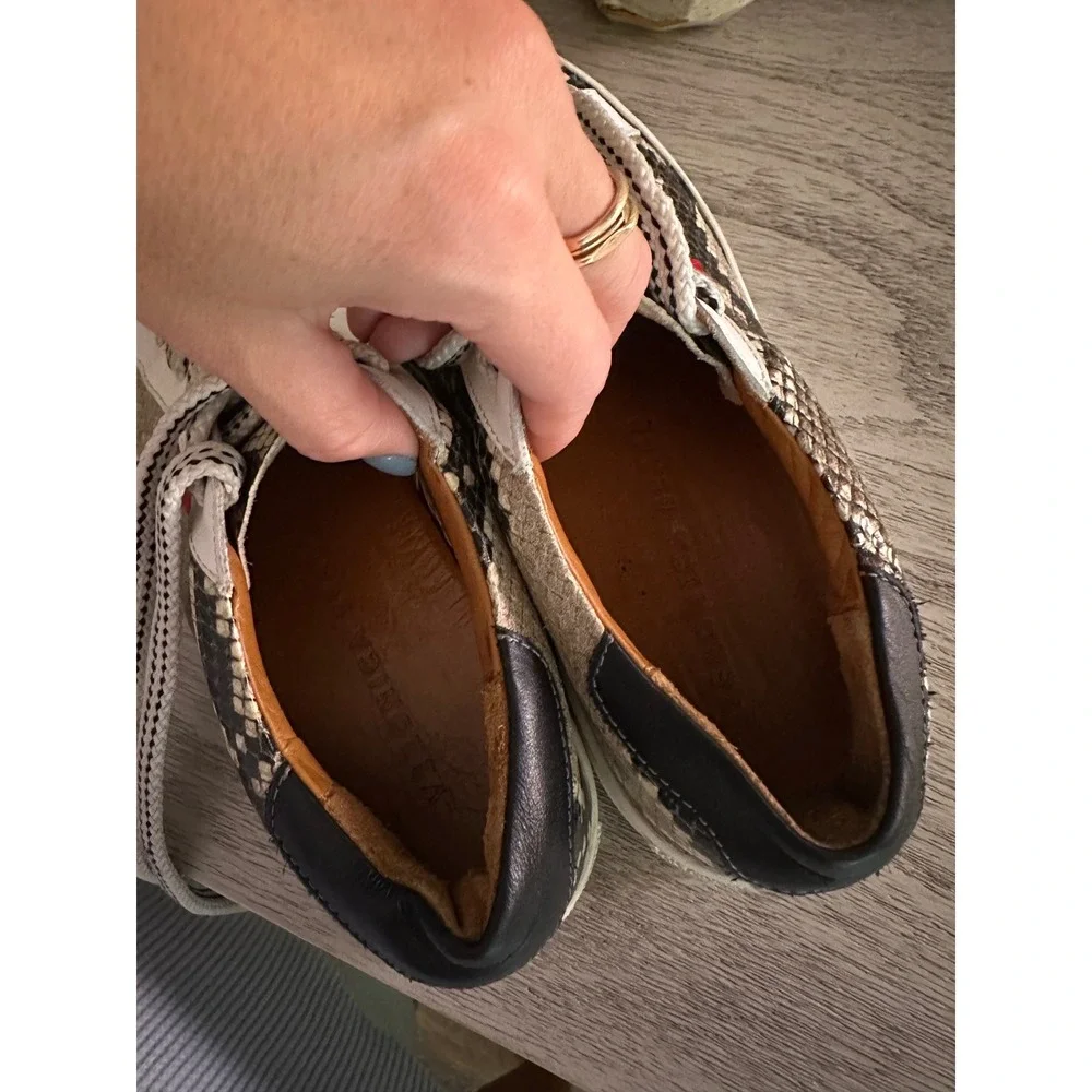 Veronica Beard‎ Snake Print Leather Lace Up Low Top Sneakers Women Size 7